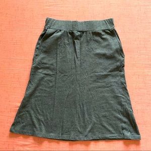 Synergy A shape skirt. W’ XS